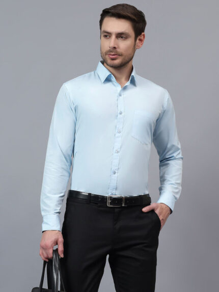 Men Sky Blue Slim Fit Solid Spread Collar Formal Shirt